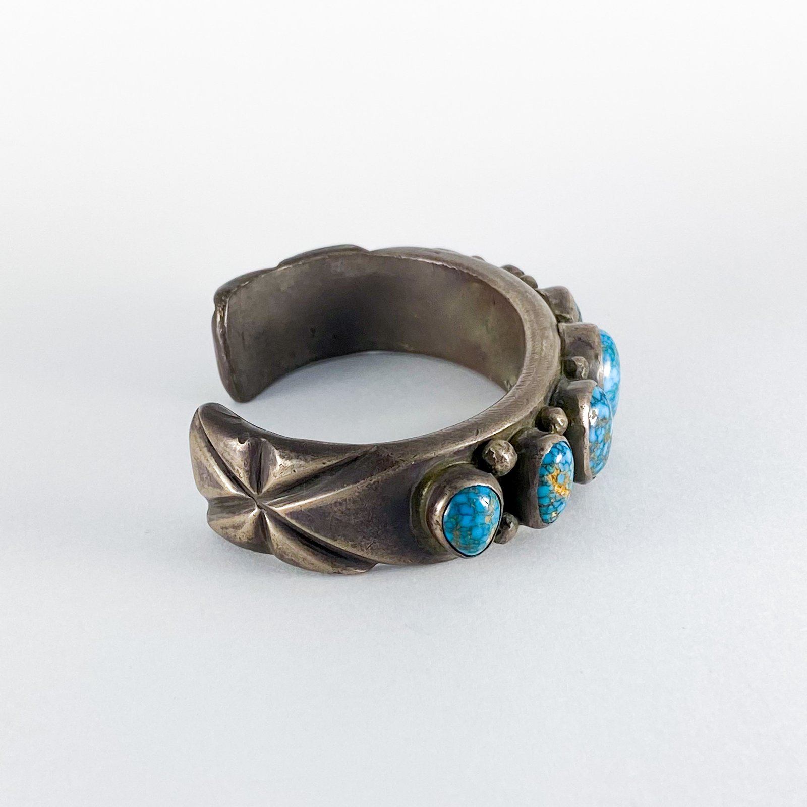 Mark Chee Lone Mt. Bangle 249 | ターコイズ・メンズシルバー