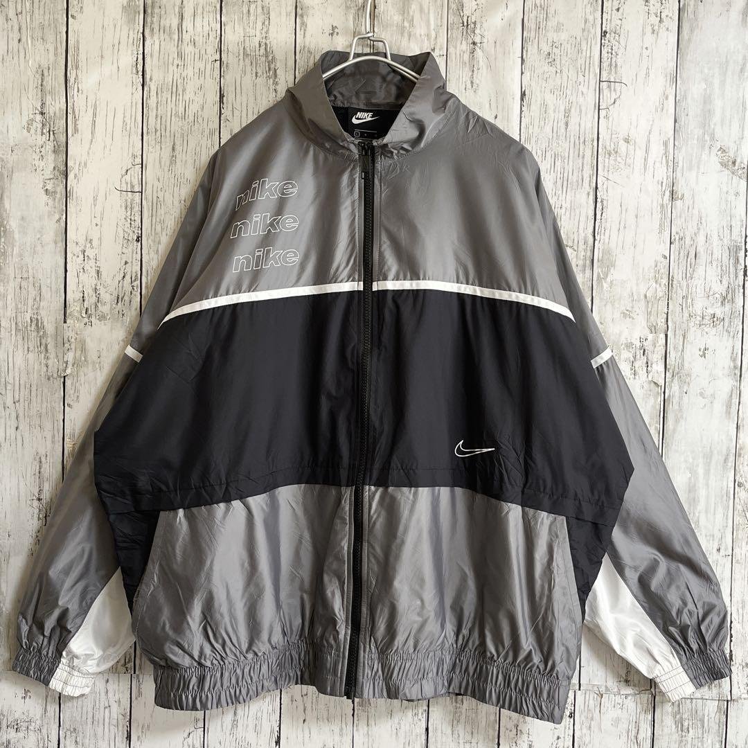 NIKE ナイキ ナイロンジャケット L グレー黒 ワンポイント