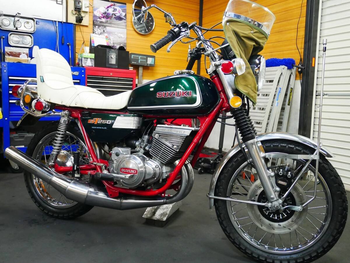 Yahoo!オークション - SUZUKI GT250 GT250B-13～ 1974年モデル 旧車カ