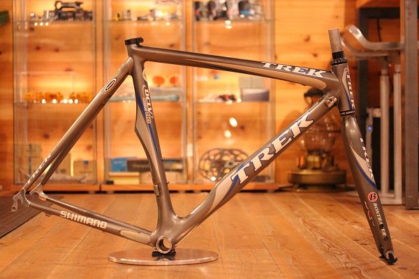 買取で入荷！ TREK (トレック) madone 5.9 2004年 フレームセット