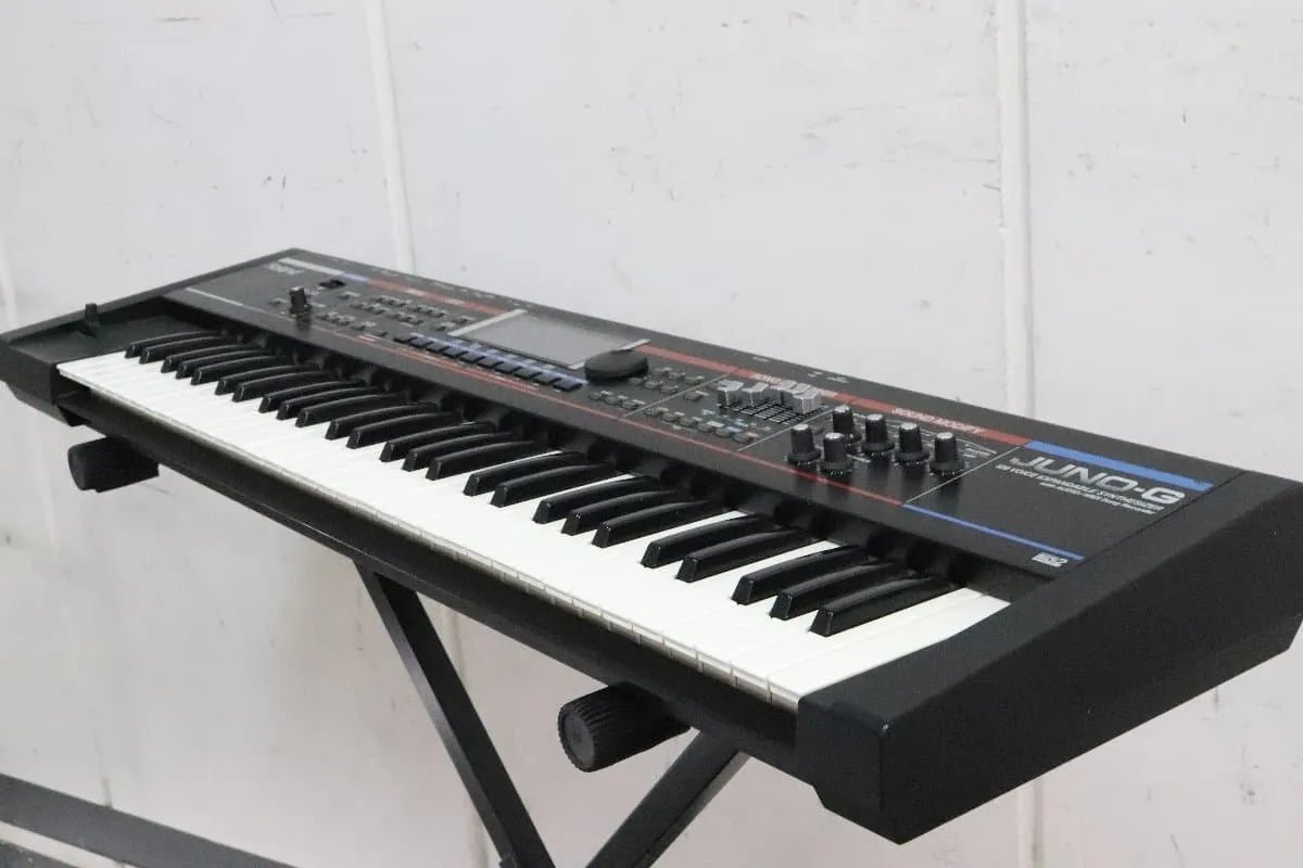 Roland ローランド JUNO-G シンセサイザー キーボード - 楽器の買取屋