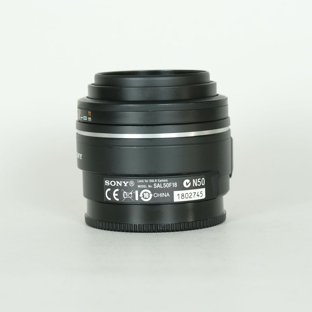 SONY DT 50mm F1.8 SAM SAL50F18の出品 | ONE SCENE（ワンシーン）