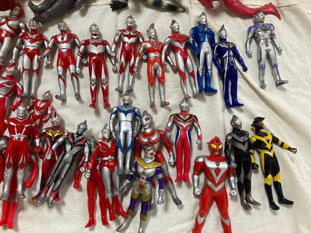 ウルトラマン フィギュア ソフビ 怪獣 まとめて