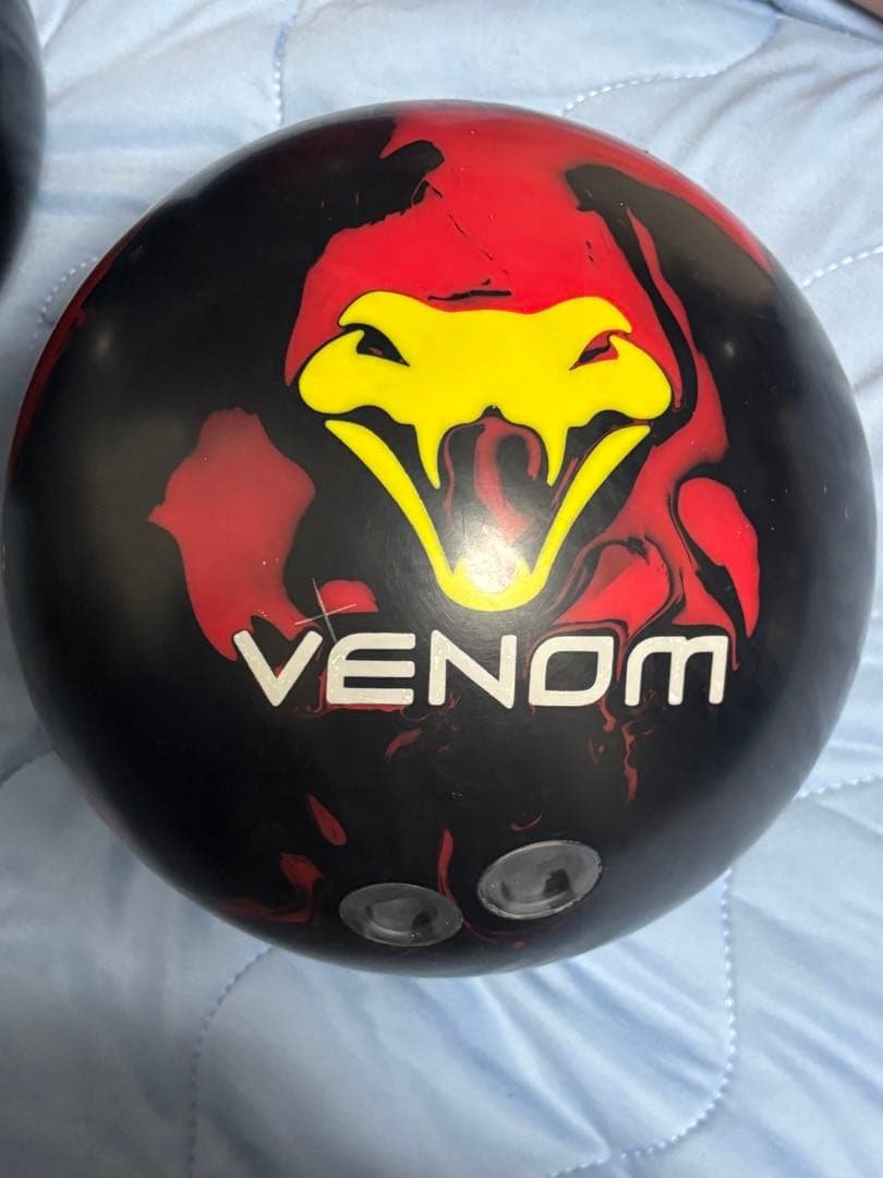 パンくん！ Pan-kun, now 24 years old, still performs a perfect backflip