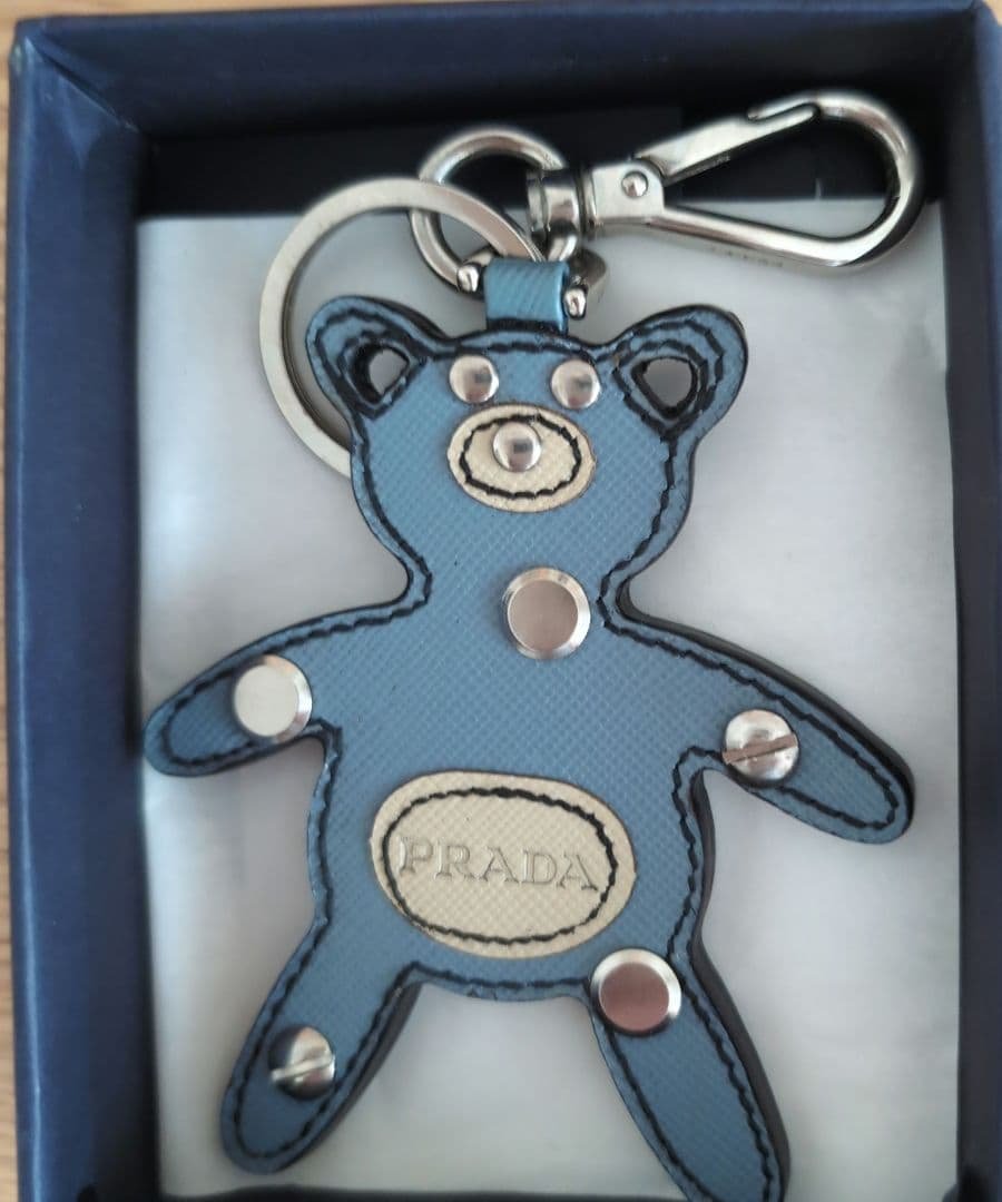 特価　プラダ　クマのキーホルダー 楽天市場】プラダ ベアー バッグチャーム キーホルダー ストラップ