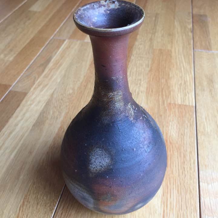 備前焼の花瓶(壺) Amazon.co.jp: 備前焼 備中茂平窯 奥下利一 花瓶 花器 壺 タコ 蛸壺