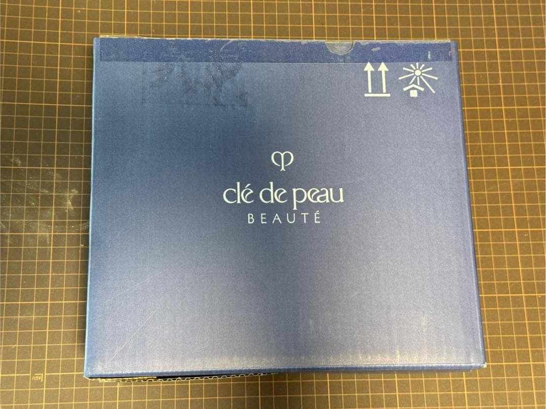 Clé de Peau Beauté コフレ ラディユー スティル ロココ Ⅰ 楽天市場】Clé de Peau Beauté コフレ ラディユースティル ロココ