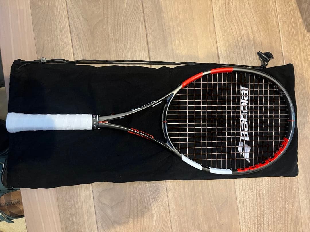 は*ケ様 Babolat ピュアストライクvs バボラの新製品ピュアストライク VS –最高のコントロールに裏付けられ